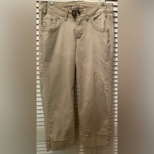 JAG stretch jeans. Size 8. Khaki.